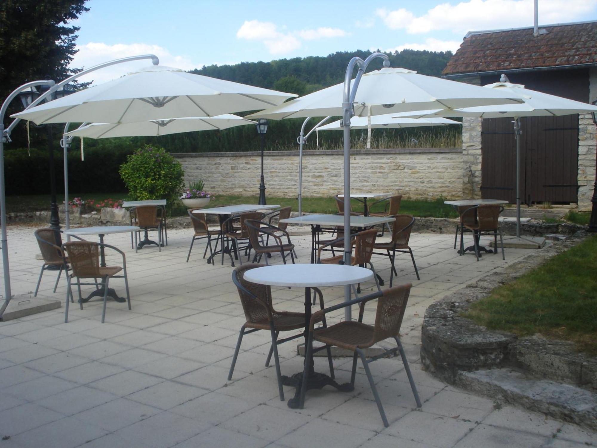 Chambres D'Hotes La Chaumiere Arcy-sur-Cure Экстерьер фото